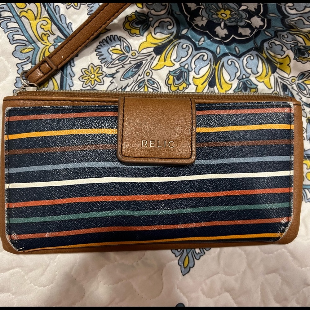 Relic Wallet